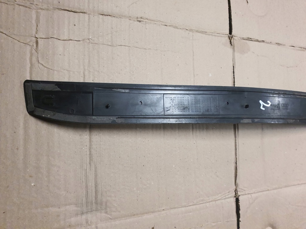 Audi a4 b7 накладка  накладка на порог правый  передок  8e0853374a 2 Недорого