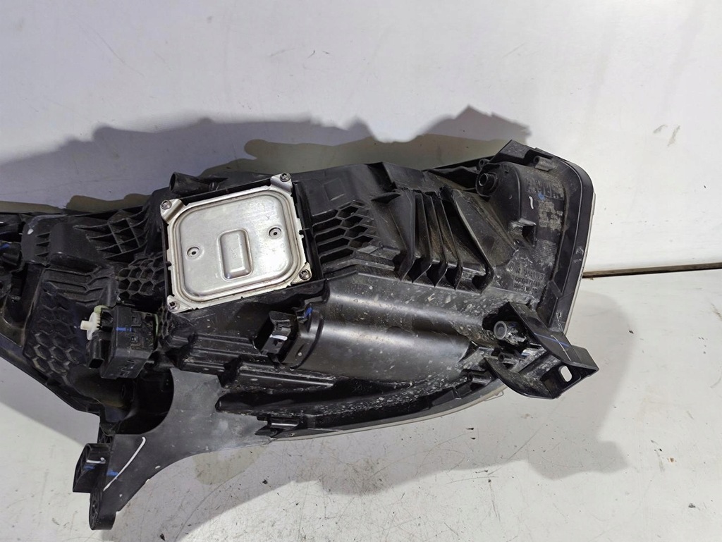 фото №7, Лампа правая перед ксенон captur i 260606159r