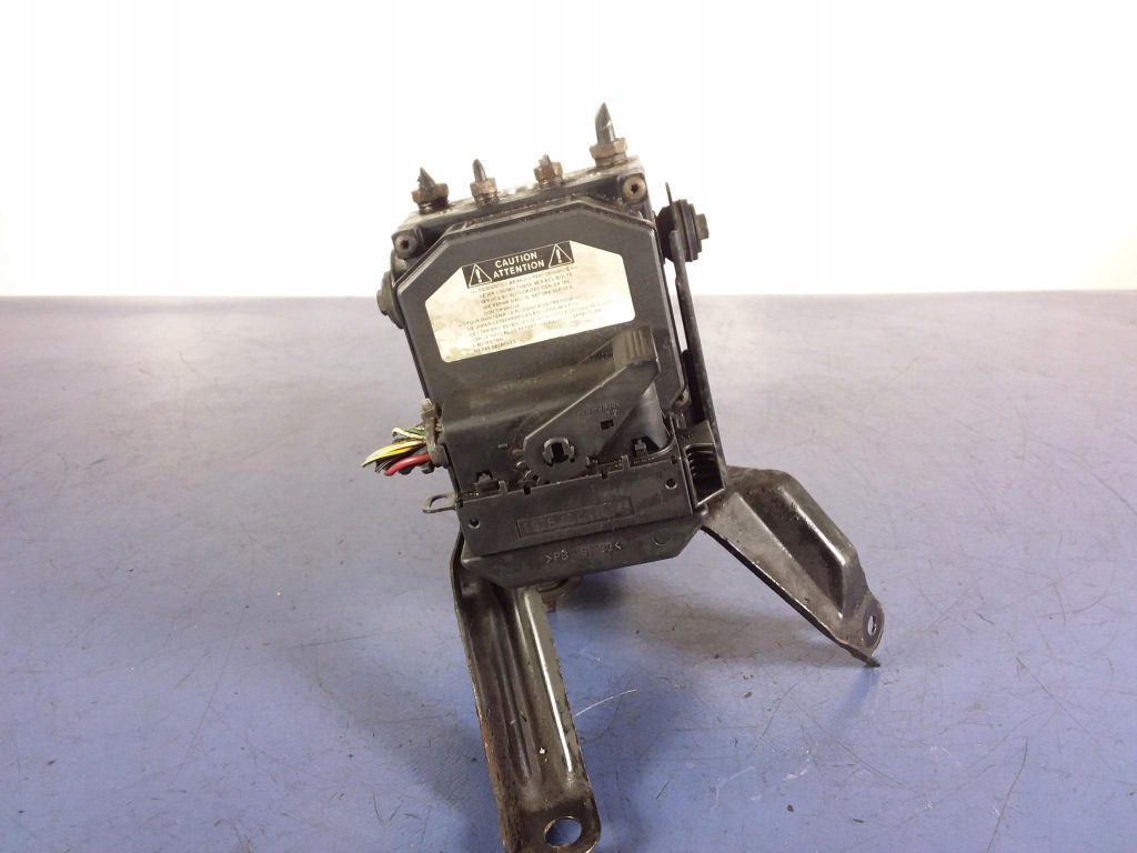 фото №1, Toyota avensis t25 насос abs 44540-05031