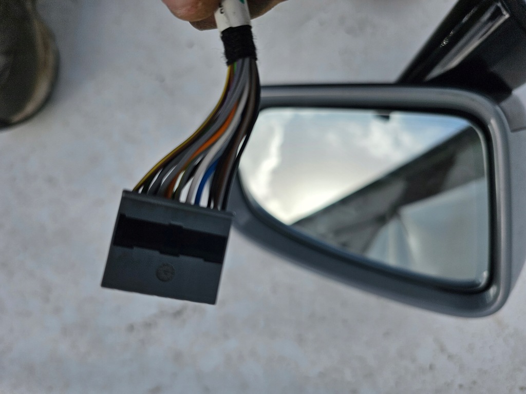 фото №10, Дзеркало volvo s60 iii v60 ii 2018 - праве europa 31477582