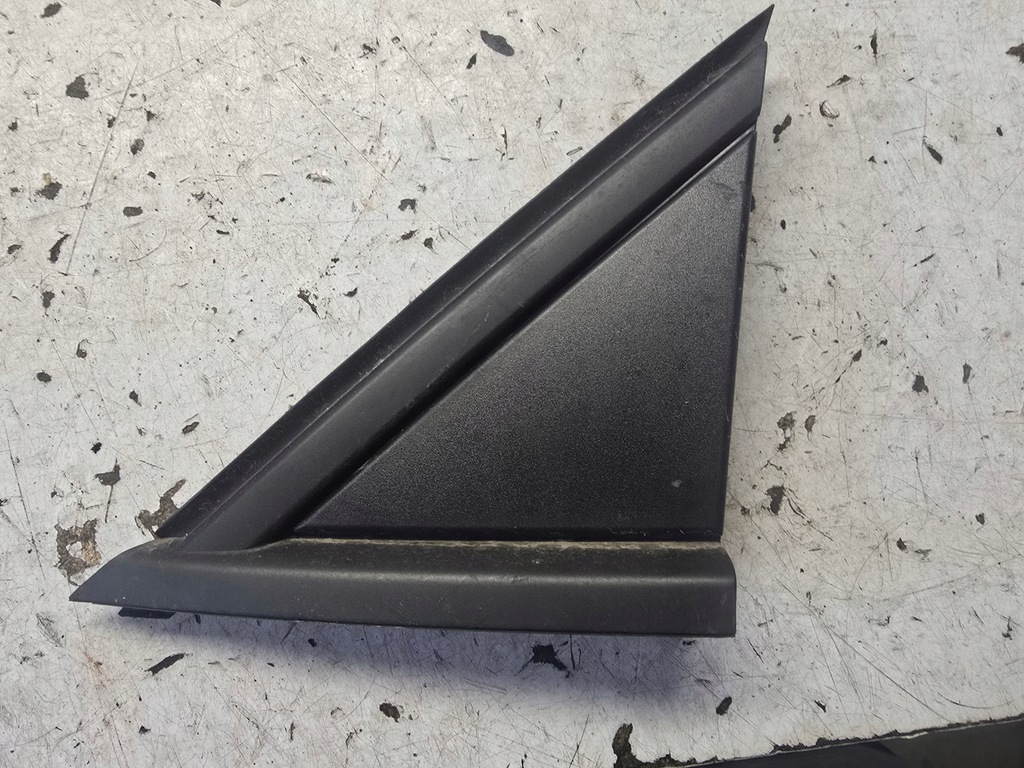 фото №1, Opel crossland x трикутник лівий заглушка крила ліва 13482337