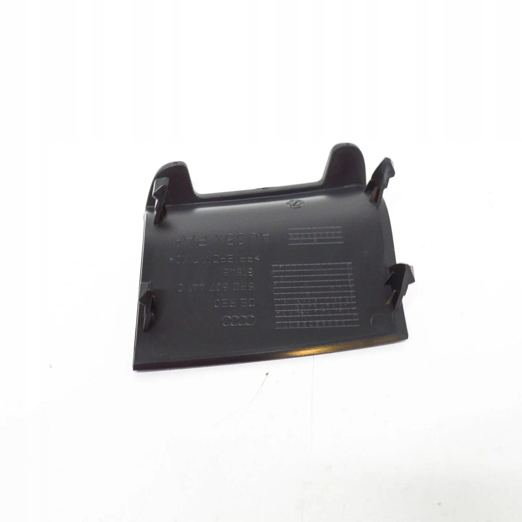 фото №6, Audi a3 8p заглушка фаркопа буксировочный заднего бампера 8p0807441c01c