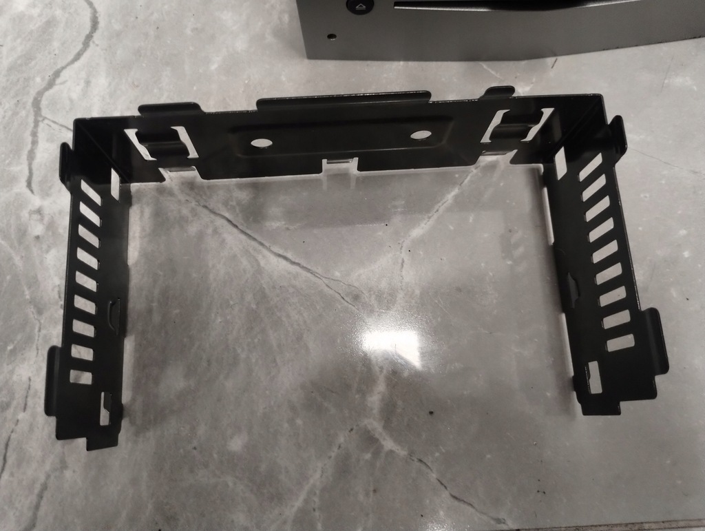 фото №1, Кишеня касета рамка кронштейн радіо opel corsa d tigra meriva 13271369