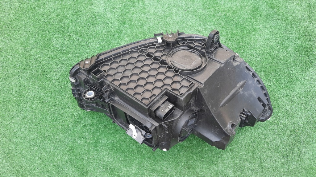 фото №5, Mercedes c-klasa w206 full led лампа передняя