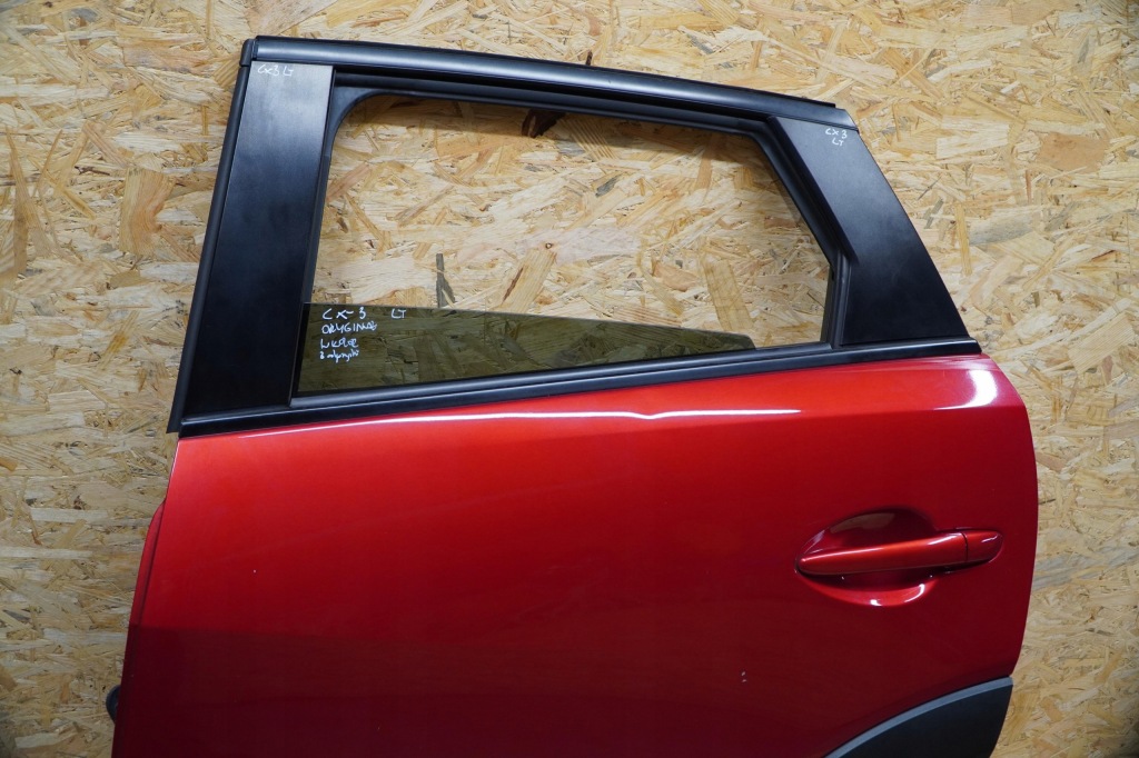 Дверь левый перед lub левый задний  полный mazda cx-3 оригинал ruby red 14- Оригинал