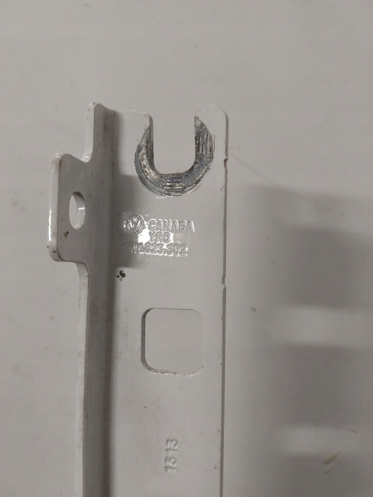 фото №8, Петля капот правий vw golf vi kombi 1km823302