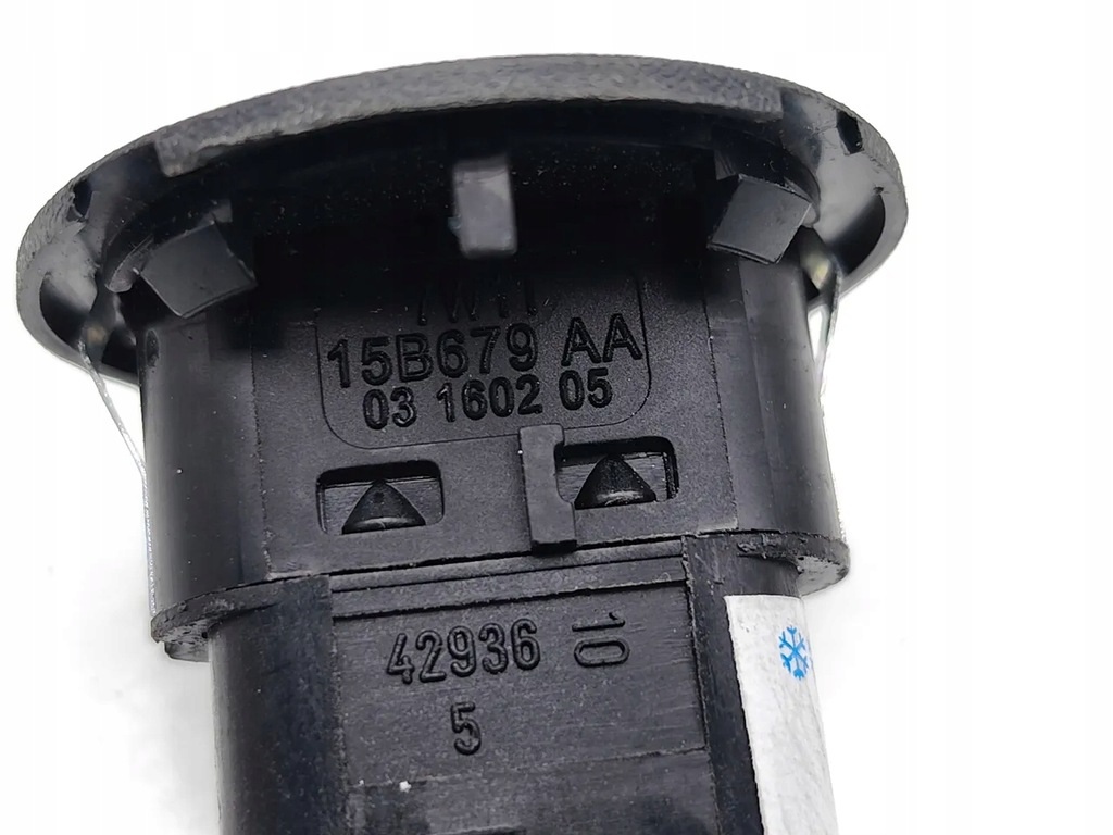 фото №7, Jaguar xe кнопки вікон 2015 седан 4/5dr 15b679aa 03160205 15-24 2.0 d