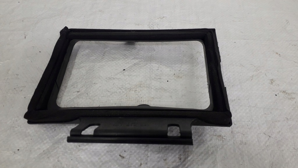 фото №10, Vw new beetle 1c1819241 защита заглушка консоли