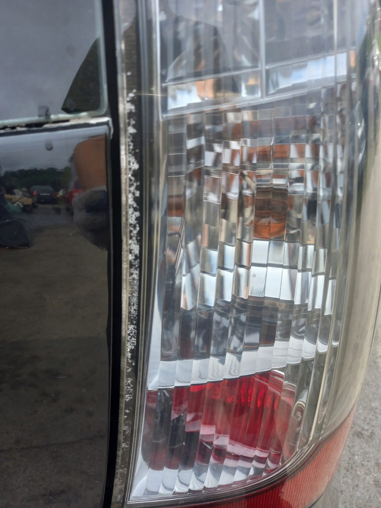 фото №8, Mitsubishi grandis лампа правый задняя правая задняя