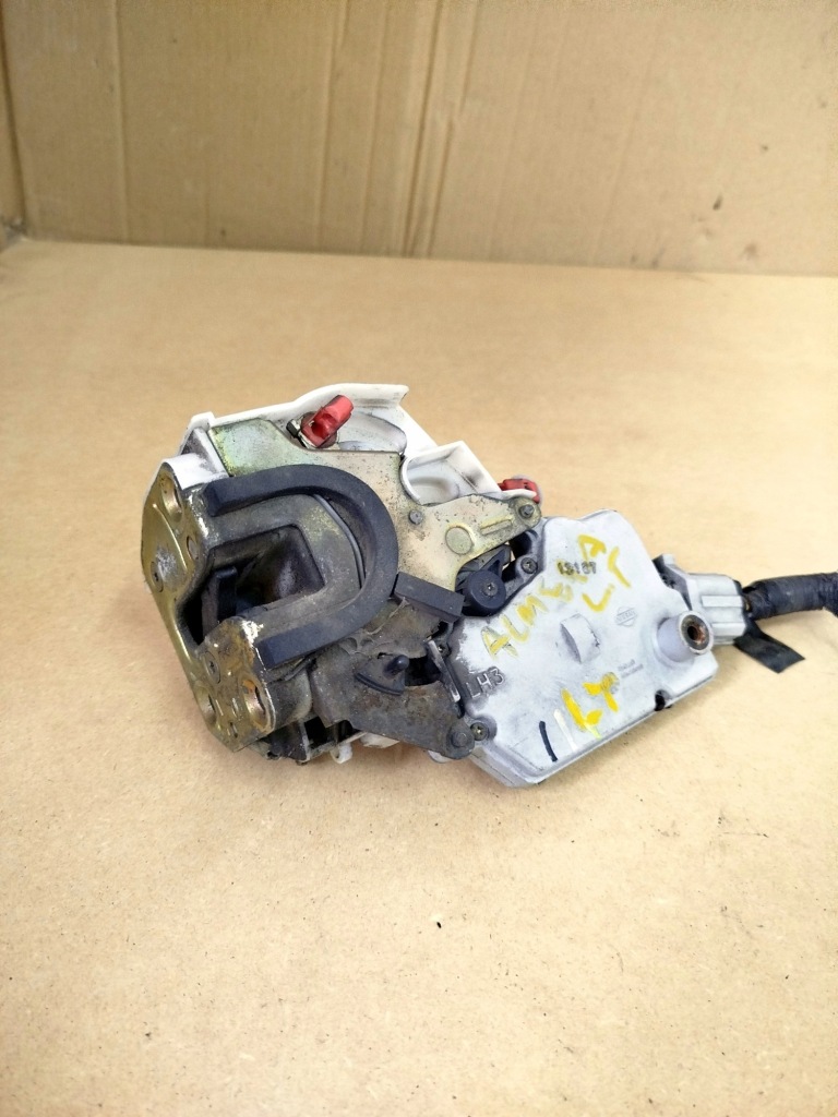 фото №2, Замок дверь левый задняя nissan primera p11 #2