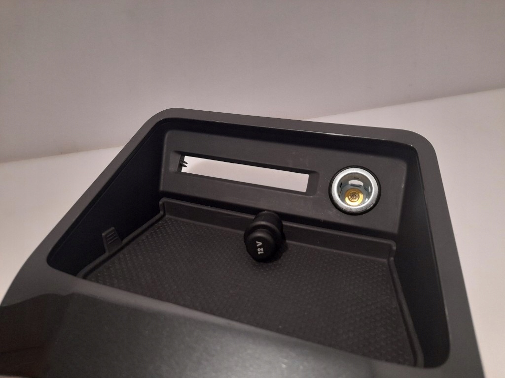 фото №11, Vw golf vii sportsvan 2018r рамка туннель среднего полка 517863284g