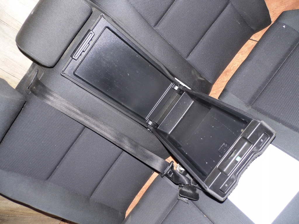 фото №11, Audi a4 b6 00-05' kombi заднее сиденье задняя