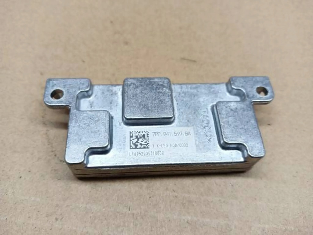 фото №1, M24 7pp941597ba модуль перетворювач led porsche 911
