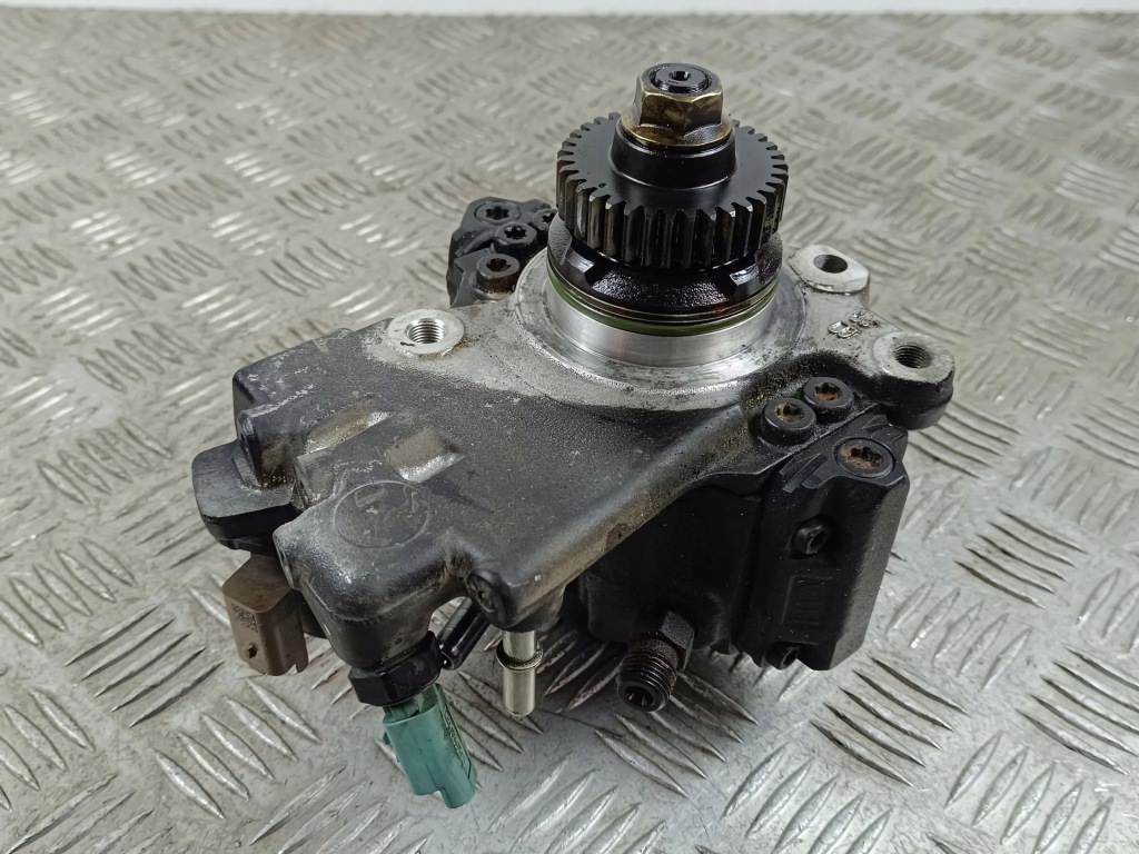 Купити 2019 ssangyong rexton насос упорскування a672070001