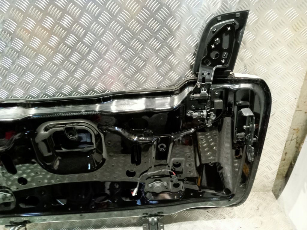 фото №11, Mercedes e w238 кришка складного дах