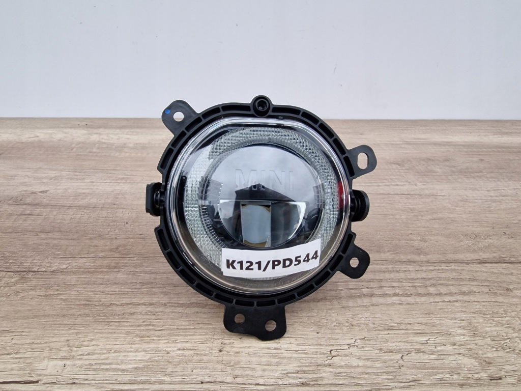 Mini f55 2 ii clubman 19-24 rok правый противотуманная фара led кольцо drl k105/n662 Оригинал