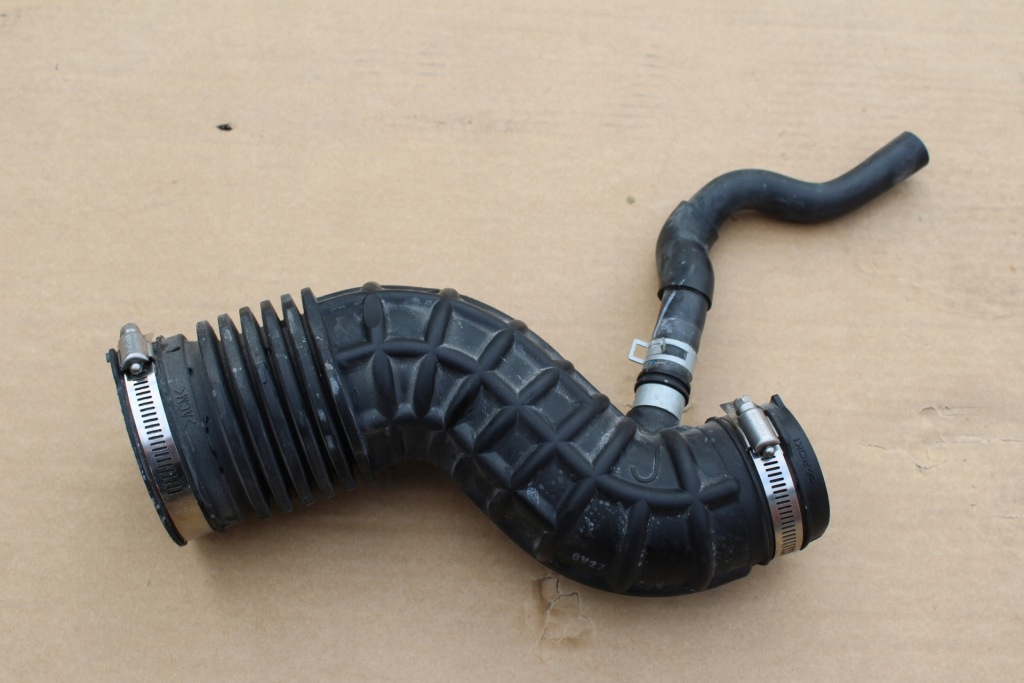 фото №1, Труба воздухозаборник турбонагнетателя x-trail t32 lift 2.0 dci