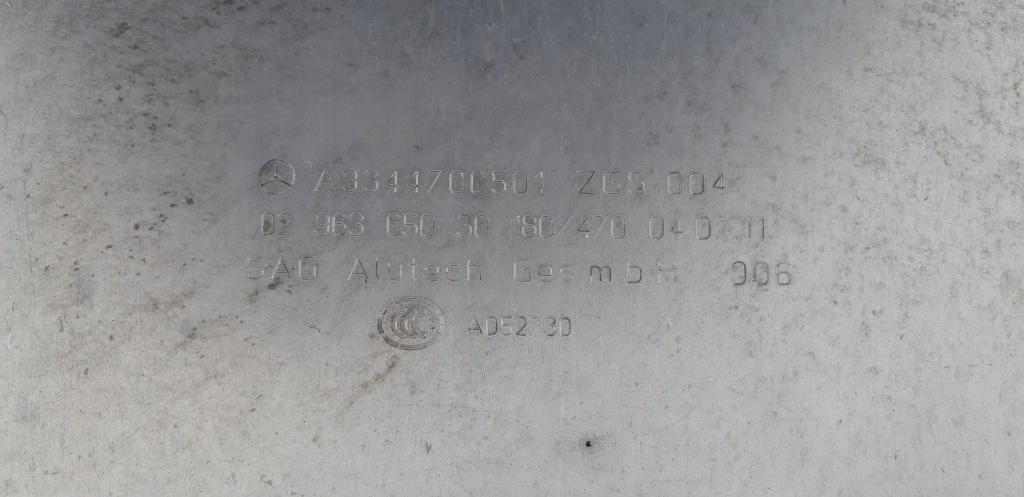 Mercedes actros axor бак топливной  + hydrulika 180l / 470l a9344700501 Цена