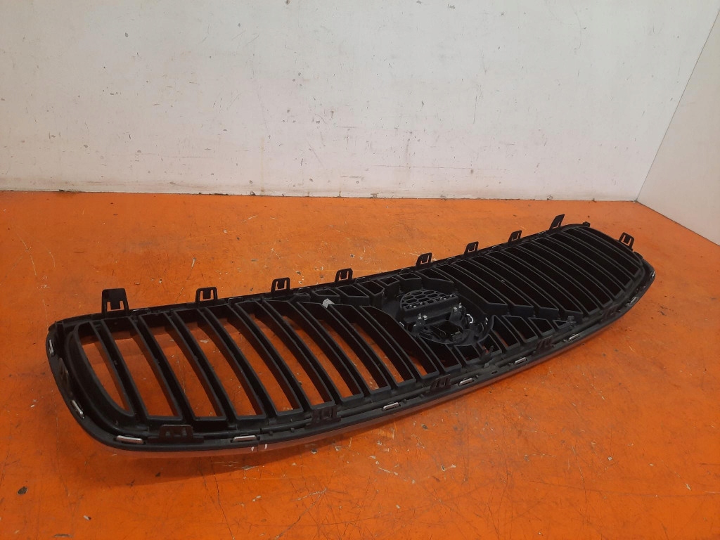 фото №12, Volvo v90 cross country 16- решітка радіатора решітка радіатора pod камера 31425856