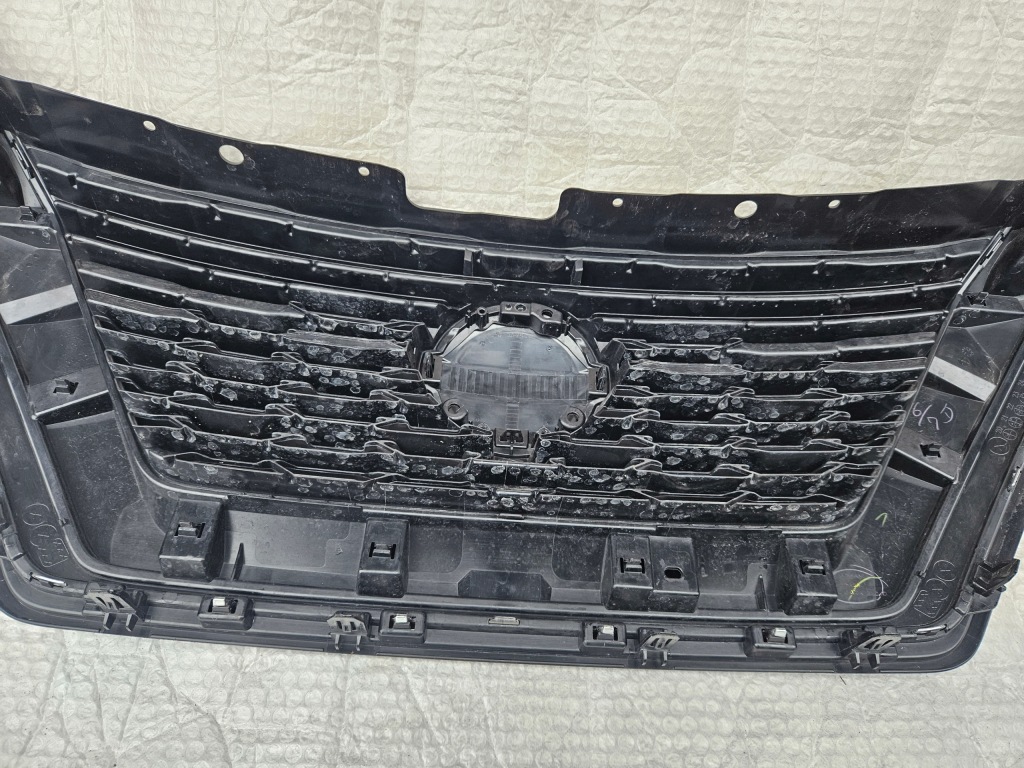 фото №9, Nissan x-trail t33 19- решётка радиатора решётка радиатора значок хром 623106ru0a