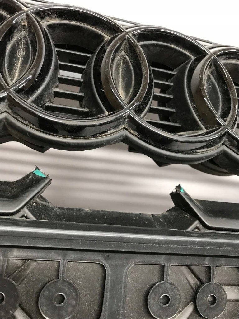 фото №7, Audi a3 8y 2022 накладка / решітка радіатора / решітка радіатора верхній радіатора 8y0853651b