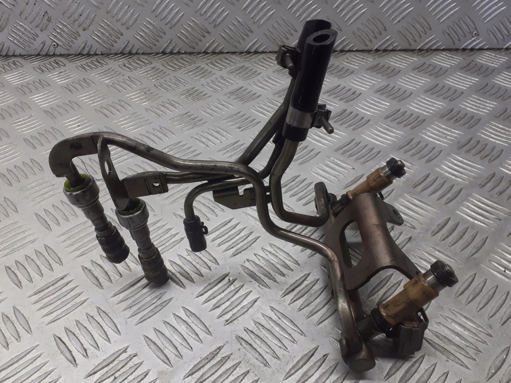 фото №3, Молдинг упорскування subaru forester 2.5