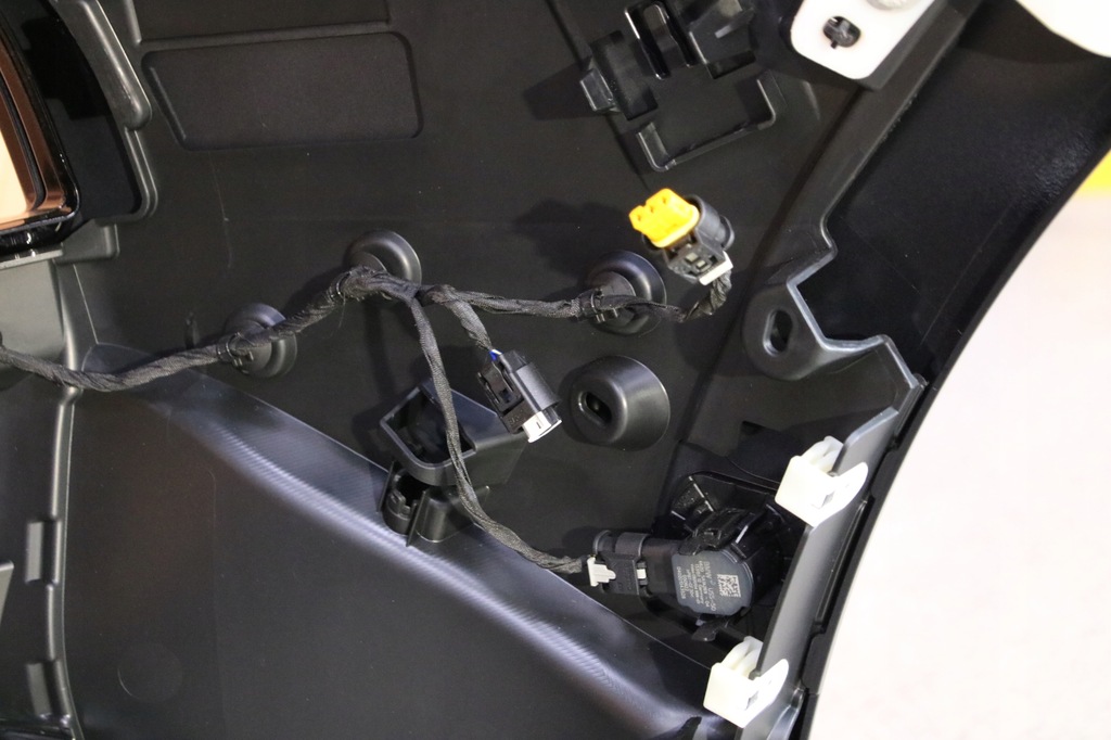 фото №8, Bmw 7 g70 i7 бампер перед передний цвет 416