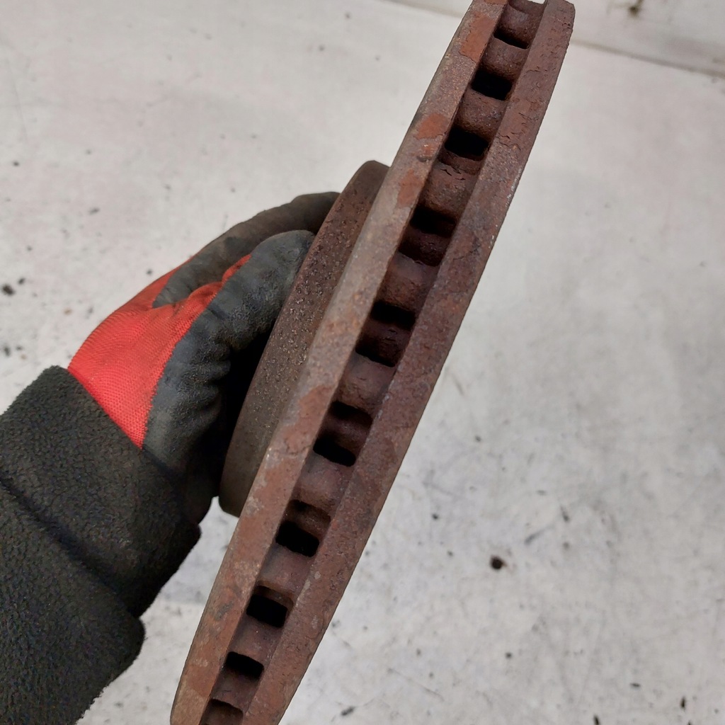 фото №9, Audi a5 8t 3,0d гальмівні диски гальмівні вентильовані передні