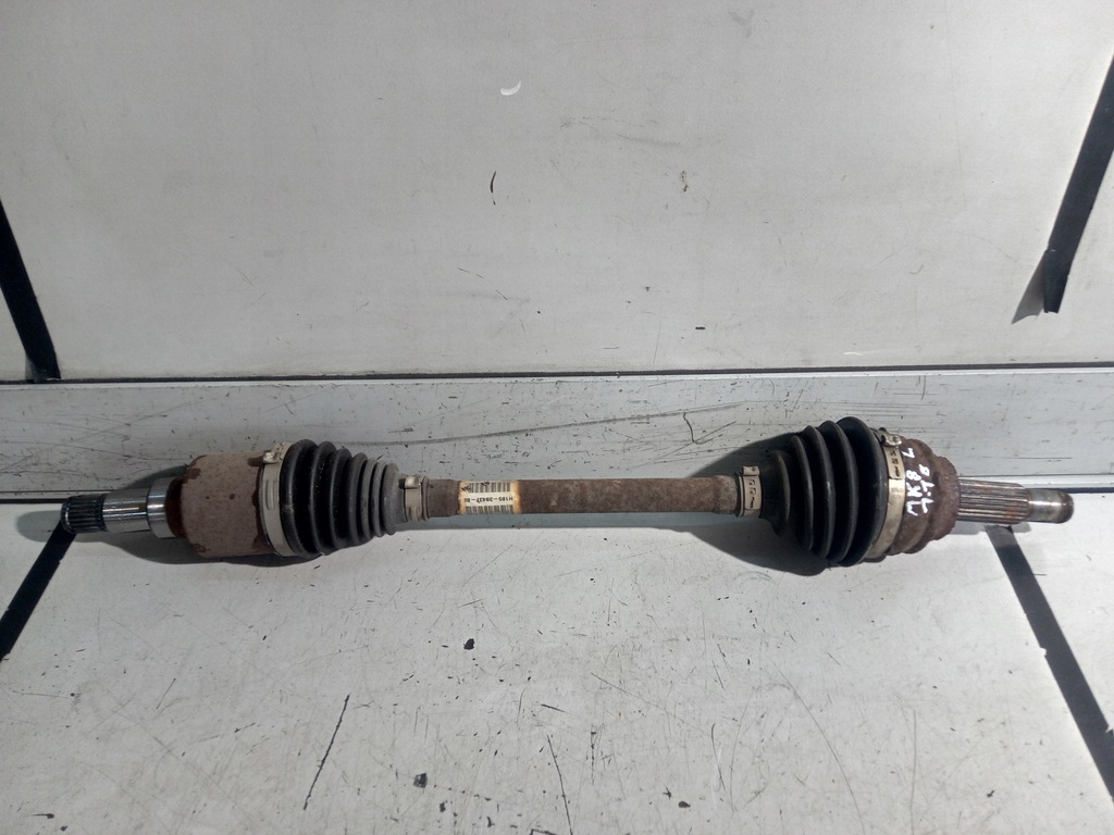 фото №1, Ford fiesta mk8 привідний вал ліва h1b5-3b437-be 1.1 b