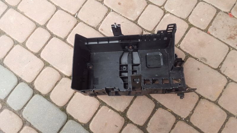 Купити Основа акумулятор opel astra iv j 13354420