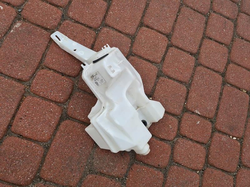 фото №1, Бачок омывателя renault clio iv