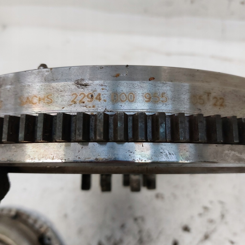 фото №7, Subaru xv i 2,0d сцепление полный двухмассовый маховик диск прижим sachs 3082001181