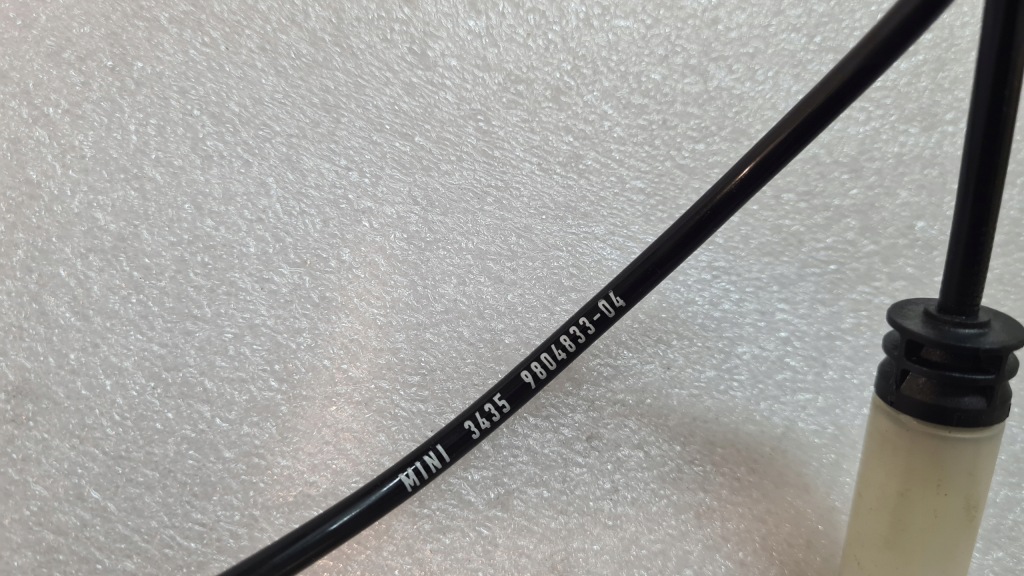 Датчик гальмівних колодок перед mini r60 r61 оригінальний номер 34359804833 Ціна