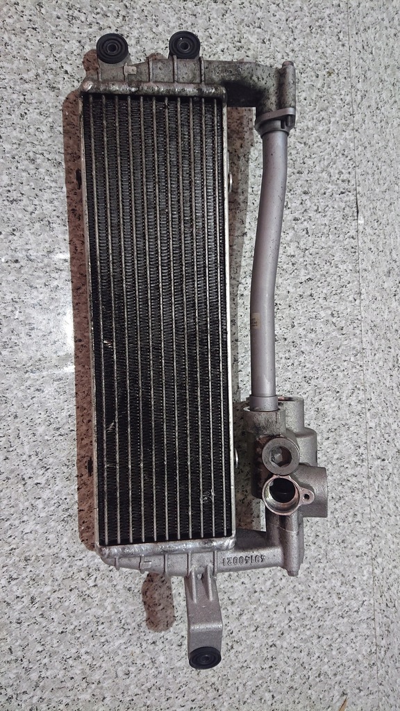 фото №1, Радиатор масла audi r8 420117015a