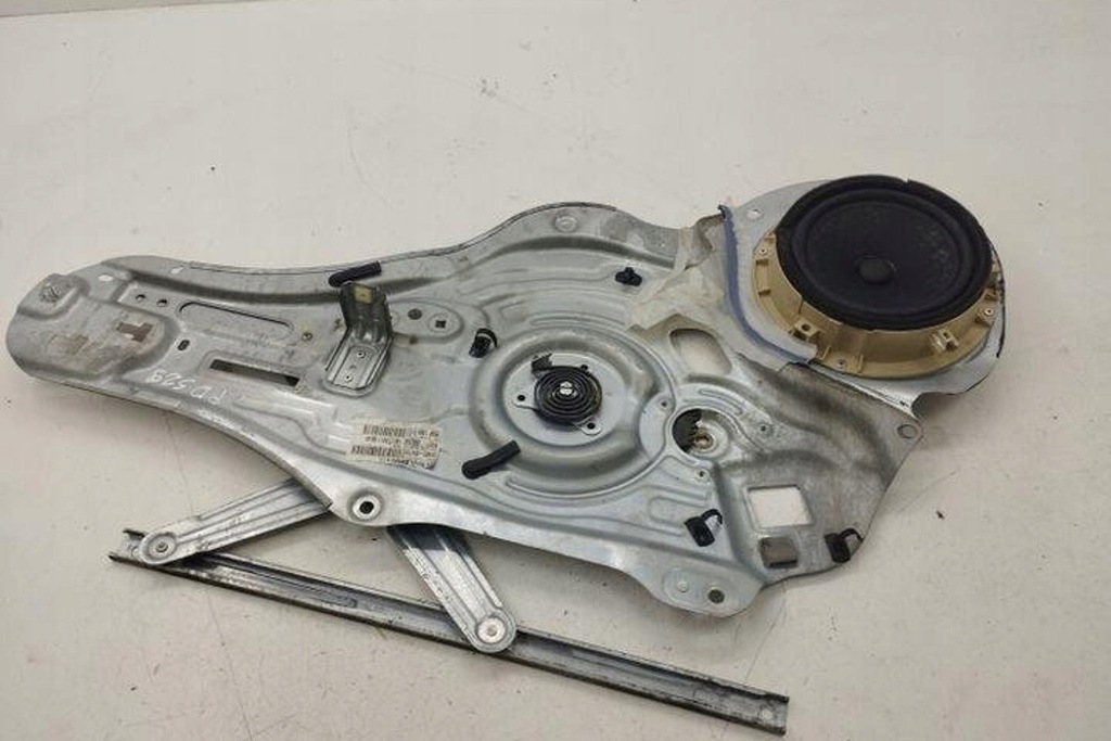 фото №7, Подъемник стекло задних правых дверь kia sportage v nq5 824803u110 1.7l