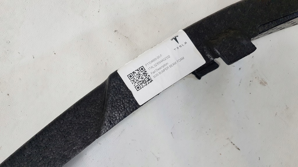 фото №9, Tesla 1104669-00-f абсорбер бампера