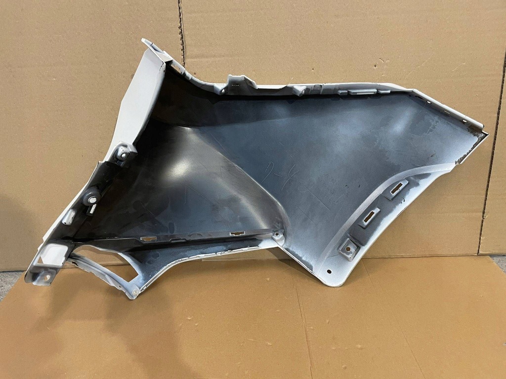 фото №8, Кутик бампера бампер задня правий toyota bz4x 52161-42420