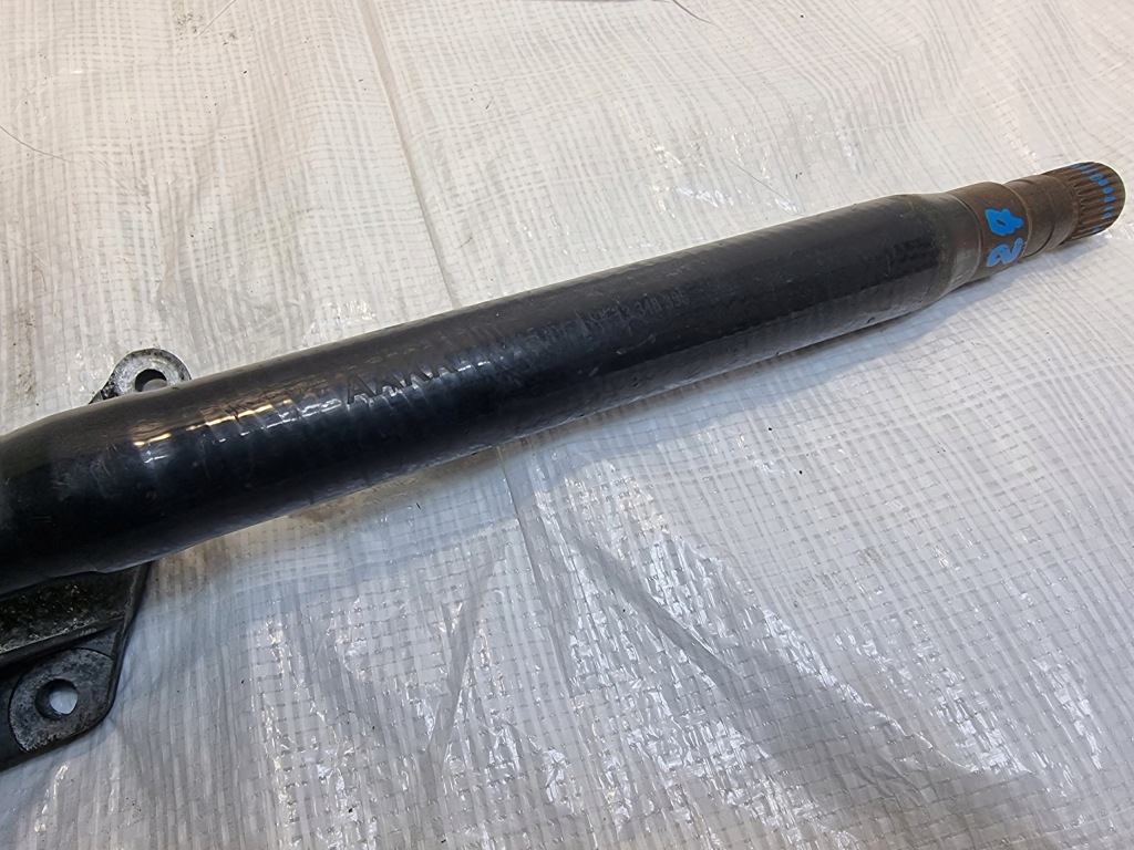 Opel insignia a 2.0cdti приводной вал опора 9186608 13348396 с Разборки