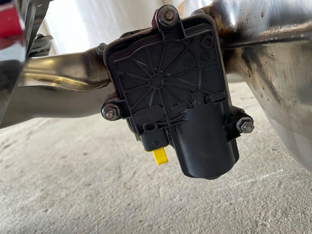 фото №8, Vw arteon r гаситель выхлоп 3q5253611bb 3q5253611ba 3g8253181ah