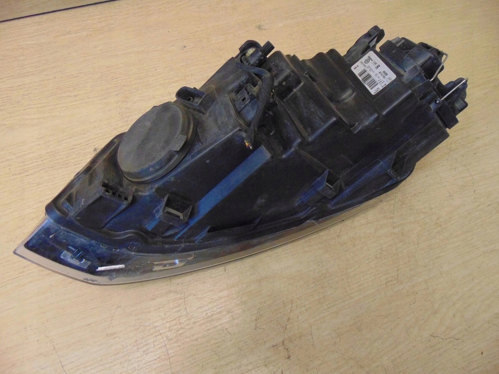 фото №13, Лампа правая перед vw polo 6r оригинал europa