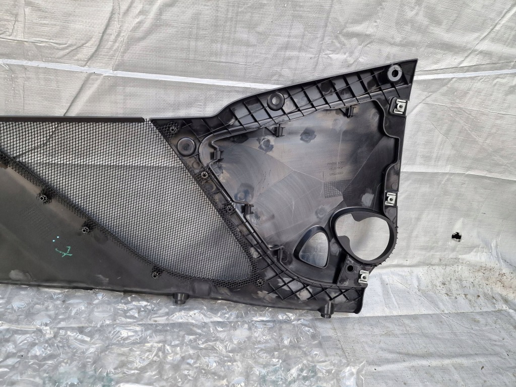 Nowa захист двигуна перед сторона права ferrari 812 superfast 089380000 Недорого