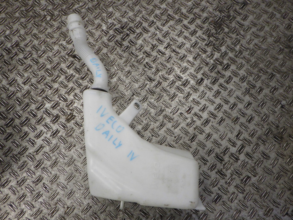 фото №1, Iveco оригинальный номер 5801566048 бак распылителя