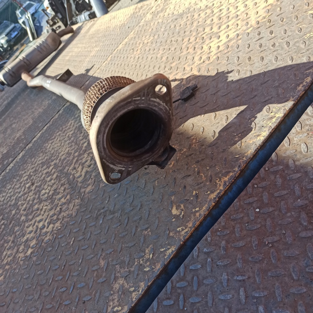 Mercedes w177 amg a35 катализатор гаситель труба комплект  a2464913700 a2474910300 Доставка