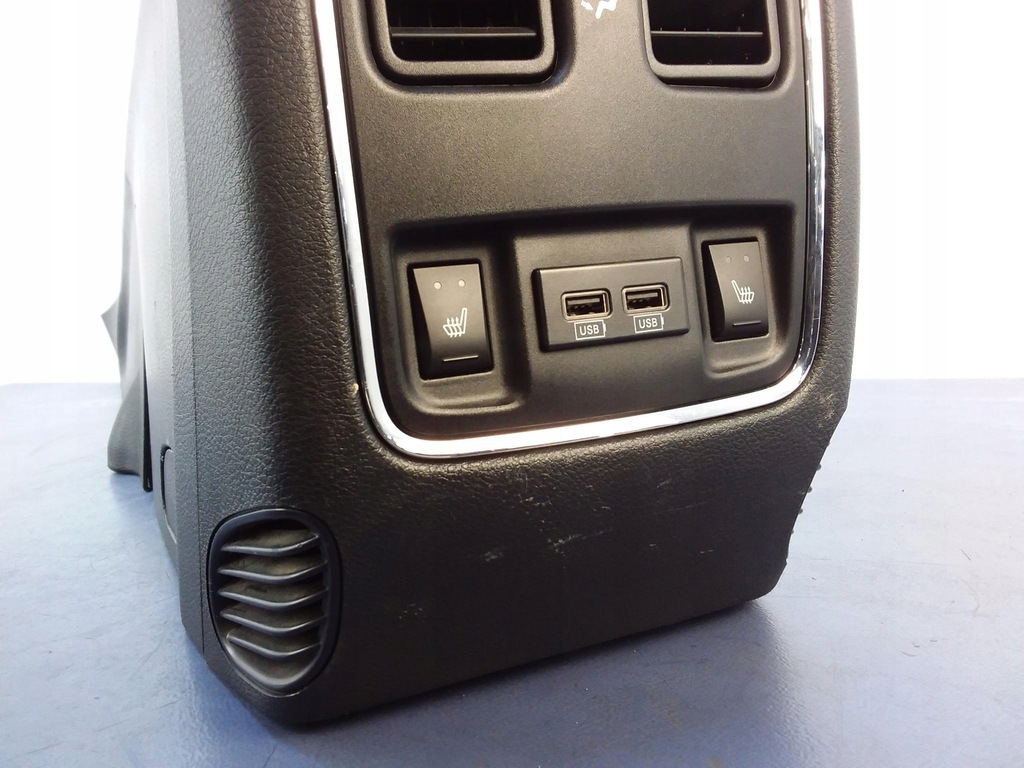 фото №4, Jeep grand cherokee wk2 lift туннель подлокотник