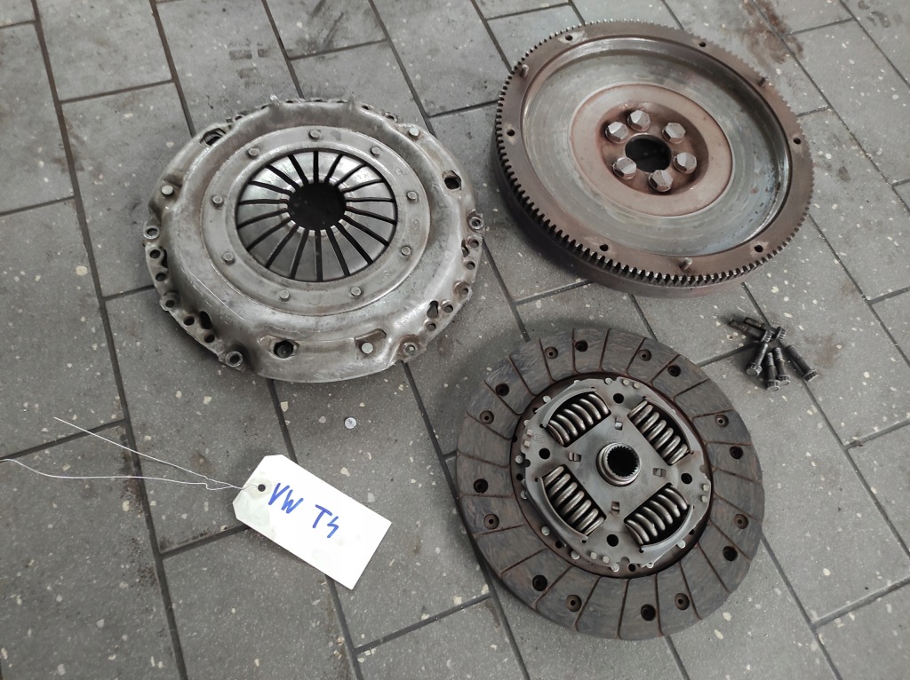 фото №1, Сцепление комплект vw t4 1.9 d 323027810