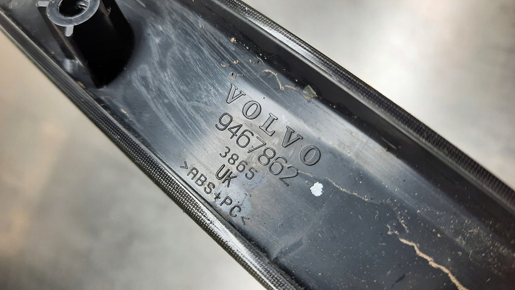 фото №7, Молдинг декоративная бардачка dekor салона volvo s60 v70 ii