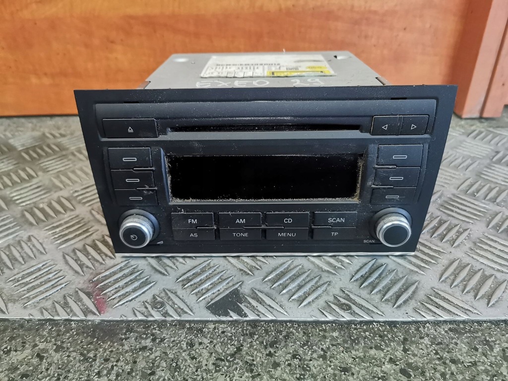 фото №1, Seat exeo оригінальний номер радіо cd 3r0035186b