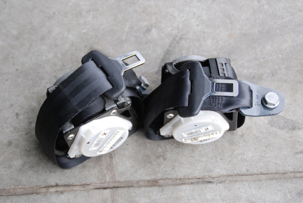 фото №2, Pas ремені безпеки задня l / p citroen ds4