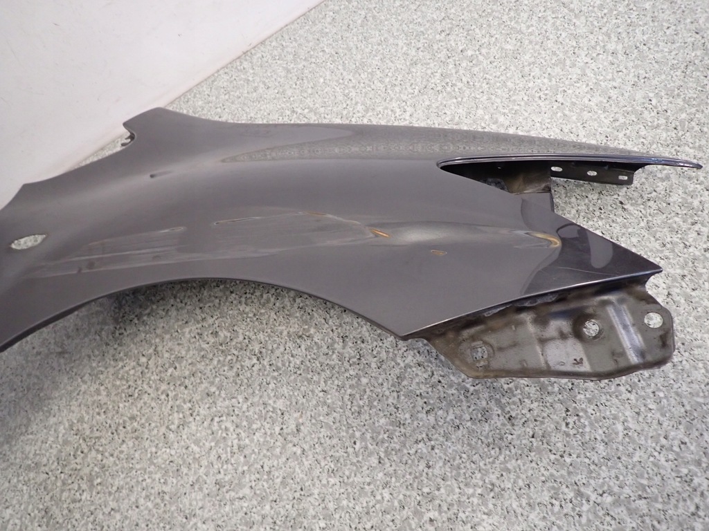 фото №10, Toyota auris 07- крыло передний правый
