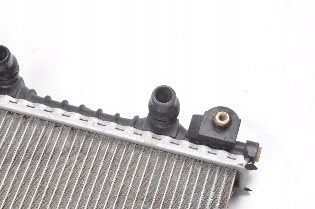 Maserati ghibli 3 2.0 рестайлинг  радиатор воды ga961002 Недорого